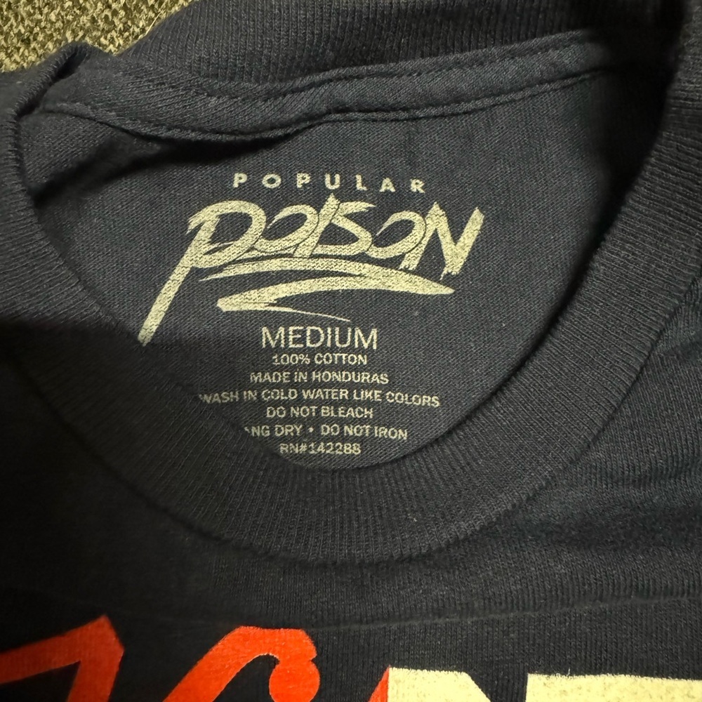 Men’s Graphic T-Shirt - Picture 2 of 3